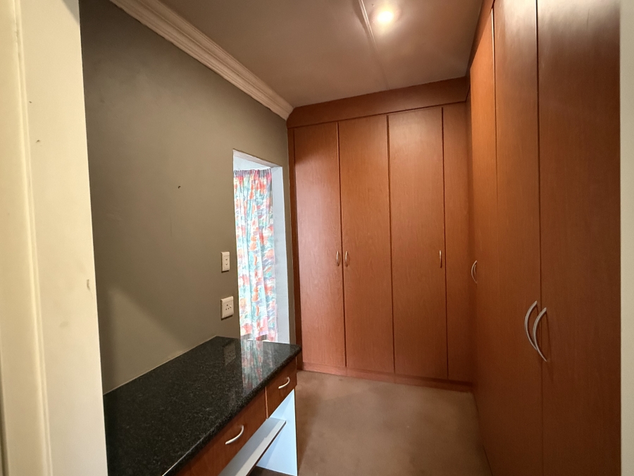 4 Bedroom Property for Sale in Schoemansville North West